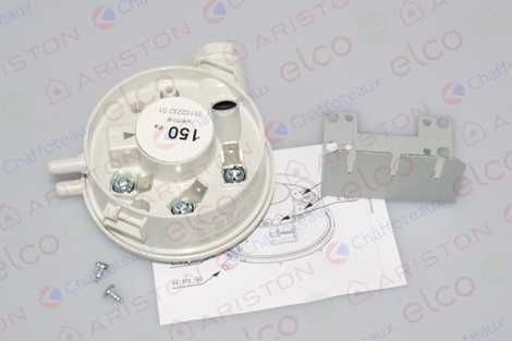 65102232-01 ПНЕВМОРЕЛЕ 150 Pa,  Ariston