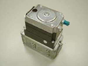 S62928 Газовый клапан GAS210/4-6 ЕСО R03GH5CF1Z,  De Dietrich