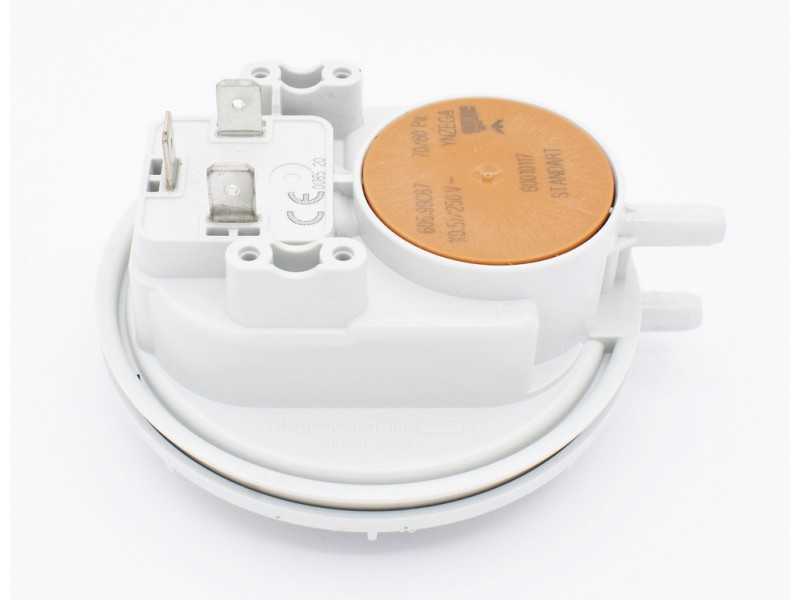 200025381 Пневмореле Eco Classic 24F (старый 57008821P),  Baxi