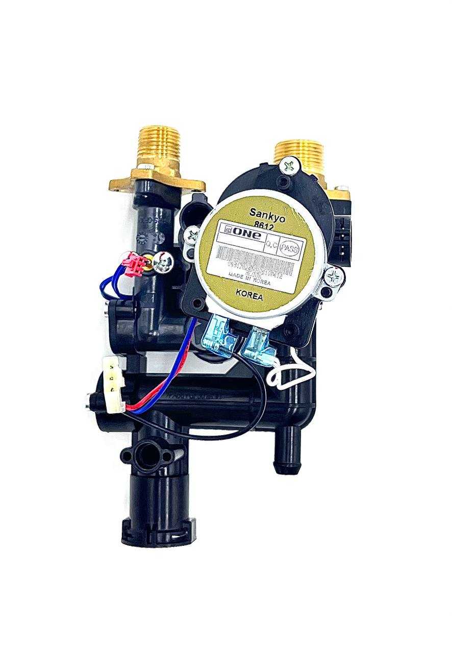 30015734A Патрубок контура ОВ проходной Вход Deluxe S 13-35K Navien,