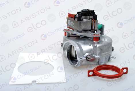 65105042 Вентилятор,  Ariston