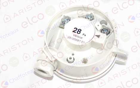 65105687-01 Прессостат 28 Pa (старый 65105687),  Ariston