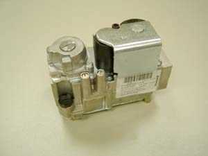 95361528 Газовый клапан HO VK4100C1026 (аналог 83885576, 87290108510),  De Dietrich