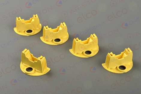 65103482 ИЗОЛЯТОР КЛЕММ ТЭНА (YELLOW),  Ariston